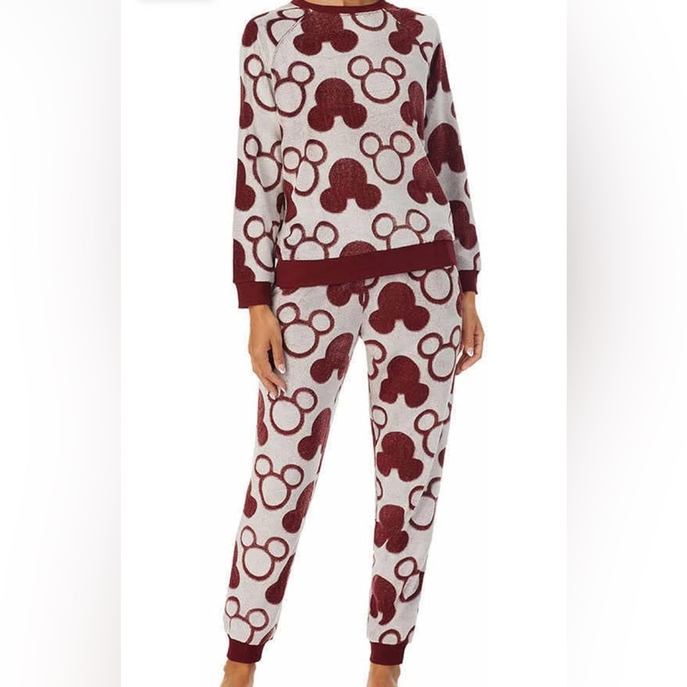 Disney Women’s 2-Piece Fleece Jogger Lounge Set